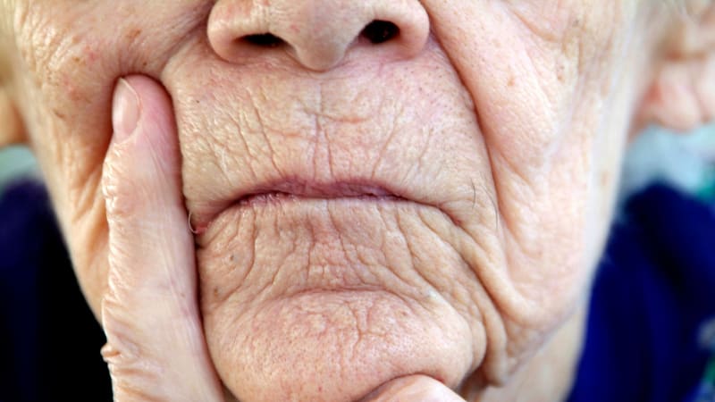 Zemřela nejstarší Češka. Mezi lidmi je dnes méně lásky, postěžovala si v rozhovoru před smrtí