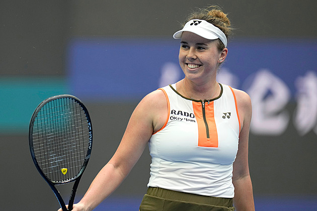 Nosková proti světové sedmičce přežila tři mečboly a zahraje si největší finále kariéry