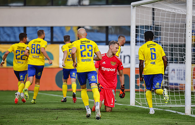 ONLINE: Zlín - Baník Ostrava 1:0, po půli, v úvodu se z penalty trefuje Černín