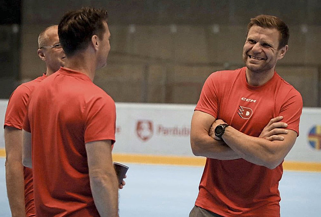 Spor mezi Dynamem Pardubice a koučem Varaďou bude řešit mediátor