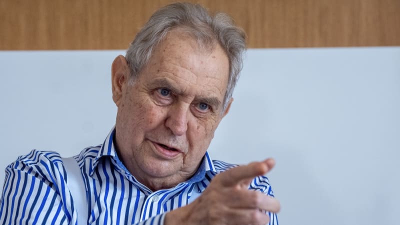 S Turkem jsem o kauze mluvil, připustil Zeman. Vítá konec Fialovy vlády, jedna věc ho ale mrzí