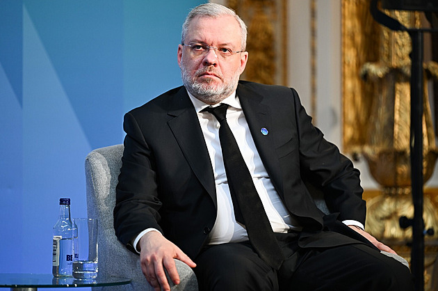 Ukrajinskému ministrovi spravedlnosti pozastavili funkci. Figuruje v korupční aféře