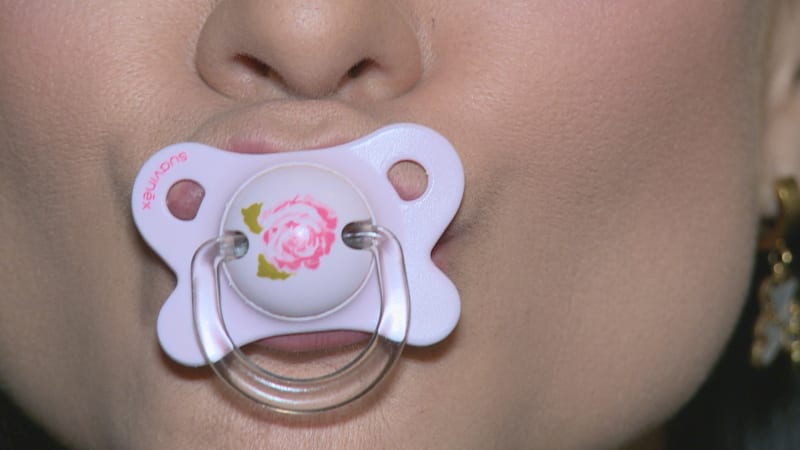 Jste ve stresu? Dejte si dudlík. Odborníci ale před novým hitem internetu varují