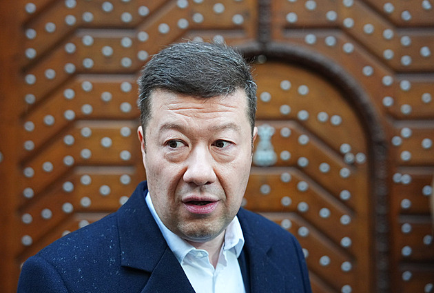 Věřím, že naše republika vyskočí z bruselského vlaku, řekl Okamura v projevu