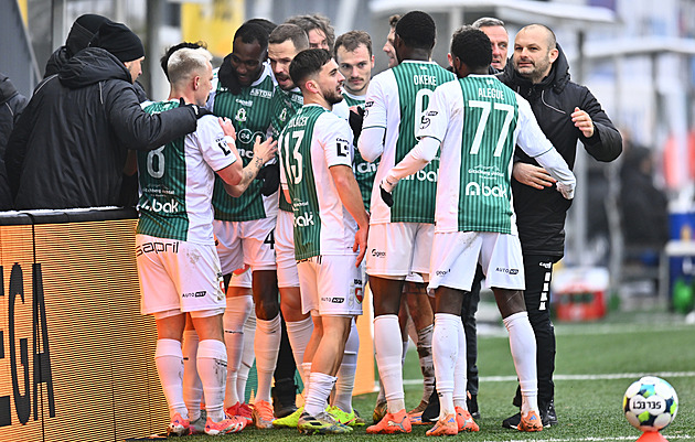 Jablonec - Teplice 1:0, domácí udrželi vedení i v deseti, červenou viděl Okeke