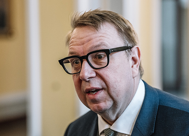 Vláda jednala o modernizaci letiště v Čáslavi, na kterém budou letouny F-35