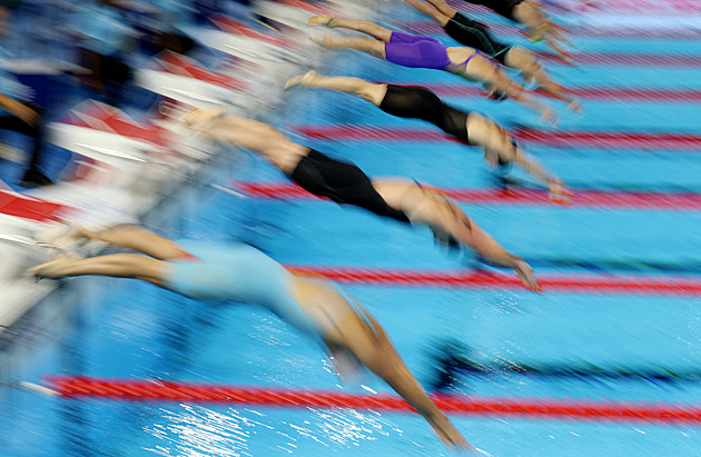 Rusové a Bělorusové budou plavat pod svou vlajkou, může jim hrát i hymna