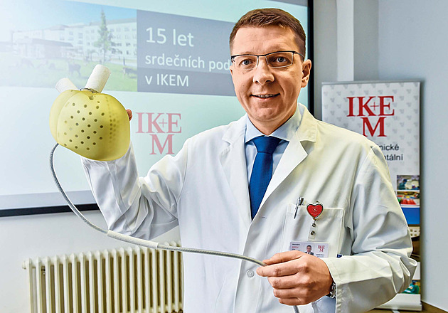 Na selhání srdce umírají lidé zbytečně. Pomoc existuje, říká profesor Netuka