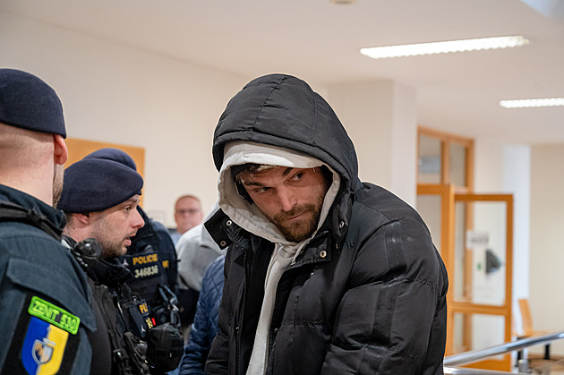 Rekordní trest za korupci ve fotbale: brankář Kalina si nezahraje dvacet let