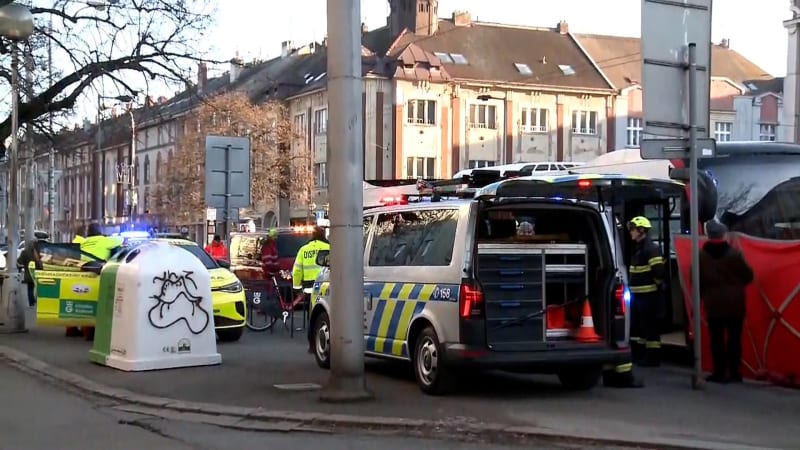 Řidič autobusu srazil v Hradci Králové seniorku, ta zemřela. Dostal podmínku a zákaz řízení