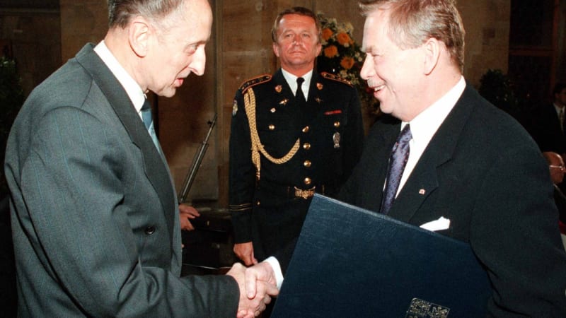 Zemřel teolog a signatář Charty 77 Jakub S. Trojan. Pohřbíval Palacha a obdržel Masarykův řád