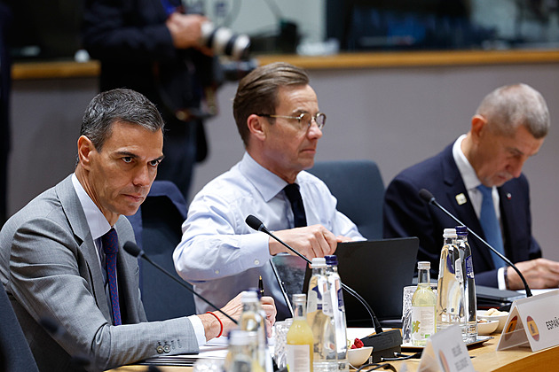 Vyhrocená debata o migraci. Babiš a další  se na summitu hádali se Sánchezem