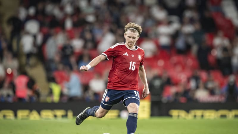 Velká rána pro Šulce i reprezentaci. Záložníka čeká operace kolena, mimo hru bude měsíce