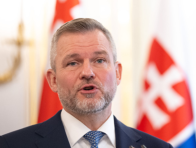 Slovensko znovu převzalo ochranu nad svým nebem, uvedl Pellegrini. F-16 startují